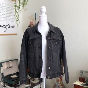 Black denim jacket 🖤